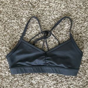 Alo yoga sports bra